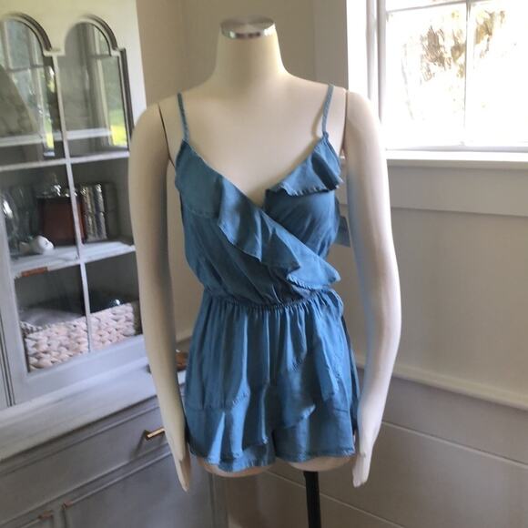 Arizona Light Wash Jean Romper- XS - Picture 12 of 12